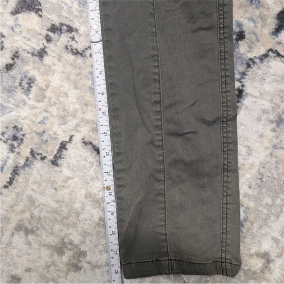 Anthropologie Daughters of the Liberation Cargo Pants Olive Green Women’s 28 - Picture 9 of 9